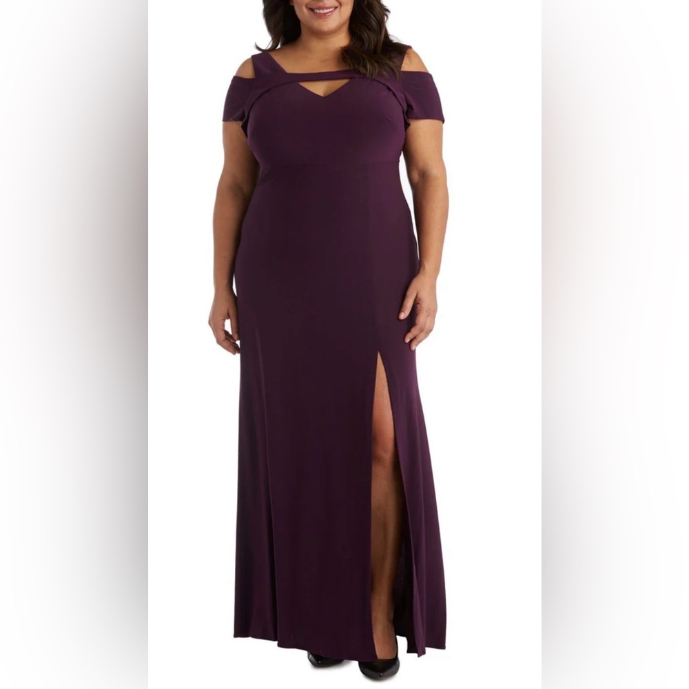 Nightway Plus Size 16W Long Formal Velvet Dress Maroon Cold Shoulder Gown NWT